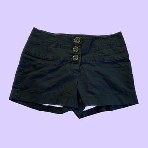 Guess - Women’s Black Shorts with Button Closure - Size 26